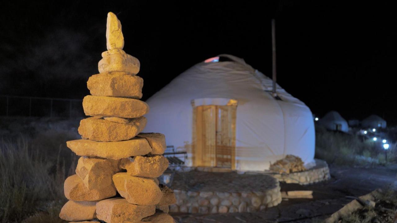 Ak-Tengir Yurt Resort Tossor 外观 照片